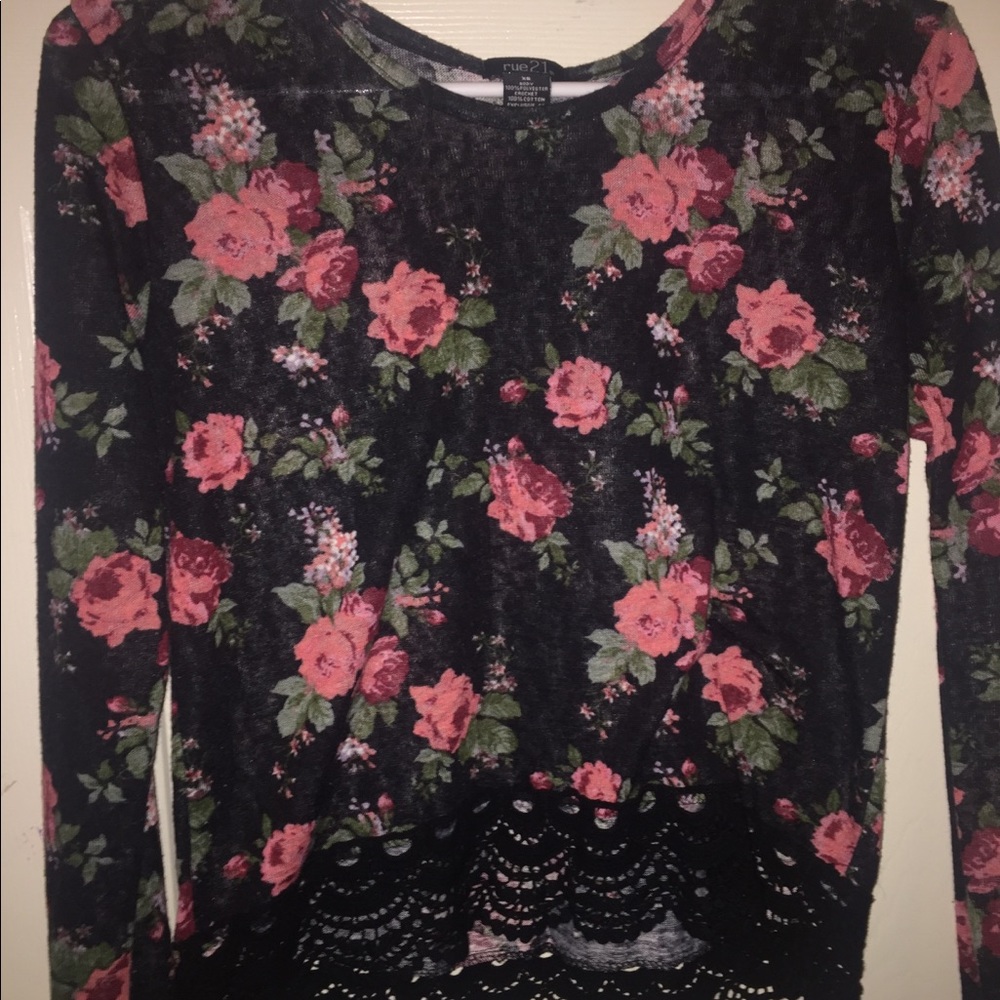 Long sleeve cropped shirt